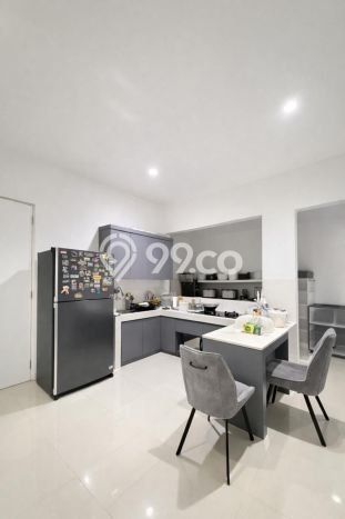Hunian Elit LB 250m2 Siap Huni Desain Elegan di Sektor 7-Bintaro, Tangerang Selatan Hunian Elit LB 250m2 Siap Huni Desain Elegan di Sektor 7-Bintaro, Tangerang Selatan