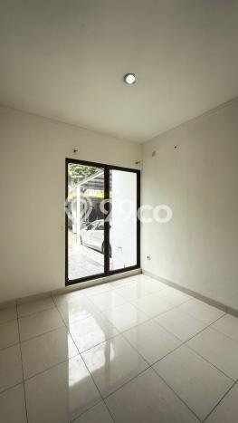 Rumah Modern Minimalis 4 KT Siap Huni di Serpong Utara Rumah Modern Minimalis 4 KT Siap Huni di Serpong Utara