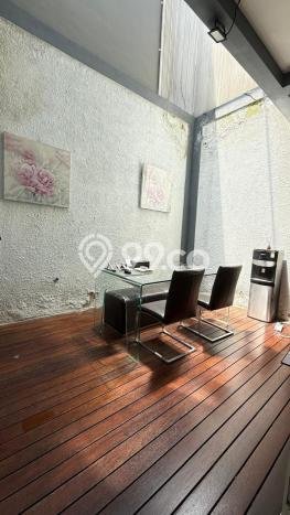 Rumah Elit Modern Siap Huni di Sektor 9-Bintaro Tangerang Selatan Rumah Elit Modern Siap Huni di Sektor 9-Bintaro Tangerang Selatan