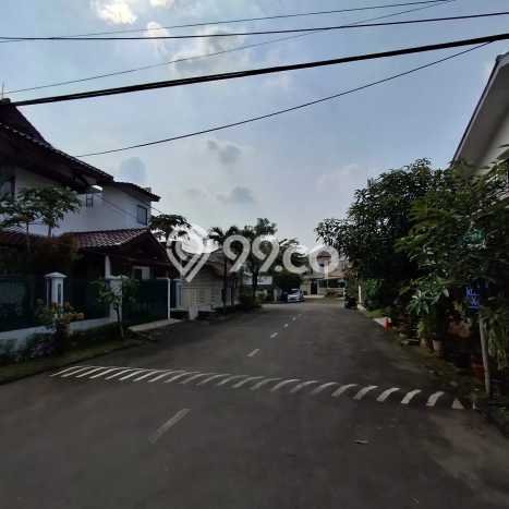 Rumah Mewah LB 210m2 Siap Huni Desain Elegan di Sektor 9-Bintaro, Tangerang Selatan Rumah Mewah LB 210m2 Siap Huni Desain Elegan di Sektor 9-Bintaro, Tangerang Selatan