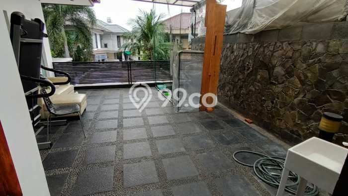 Hunian Elit LB 586m2 Siap Pakai Desain Elegan di Sektor 1 - Bintaro, Jakarta Selatan Hunian Elit LB 586m2 Siap Pakai Desain Elegan di Sektor 1 - Bintaro, Jakarta Selatan