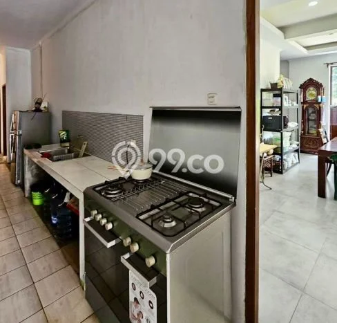 Rumah Mewah LB 160m2 Siap Pakai Desain Elegan di Sektor 7-Bintaro, Tangerang Selatan Rumah Mewah LB 160m2 Siap Pakai Desain Elegan di Sektor 7-Bintaro, Tangerang Selatan