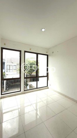 Rumah Modern Minimalis 4 KT Siap Huni di Serpong Utara Rumah Modern Minimalis 4 KT Siap Huni di Serpong Utara