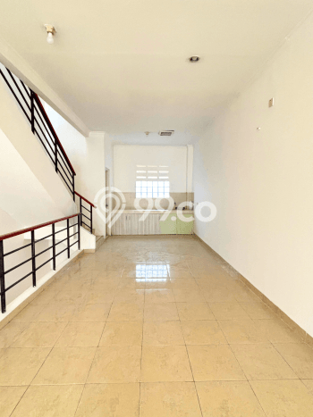 Ruko Dijual di Tangerang LT 85m2 & LB 200m2 Lokasi Terbaik! Ruko Dijual di Tangerang LT 85m2 & LB 200m2 Lokasi Terbaik!