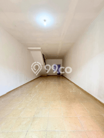 Ruko Dijual di Tangerang LT 85m2 & LB 200m2 Lokasi Terbaik! Ruko Dijual di Tangerang LT 85m2 & LB 200m2 Lokasi Terbaik!