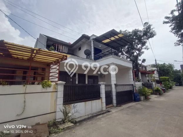 Rumah di Kelapa Gading, Lingkungan Asri, 4 KT Rumah di Kelapa Gading, Lingkungan Asri, 4 KT