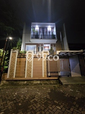 Siap Huni Rumah Mewah 4 Kamar di Kelapa Gading Dekat ke Mana Saja Siap Huni Rumah Mewah 4 Kamar di Kelapa Gading Dekat ke Mana Saja