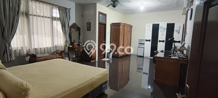 Hot Offer Hunian Premium Ideal dan Luas di Cakung, Jakarta Timur Hot Offer Hunian Premium Ideal dan Luas di Cakung, Jakarta Timur
