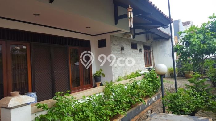 For Sale! Premium House LT 367m2 Desain Modern di Pulomas For Sale! Premium House LT 367m2 Desain Modern di Pulomas