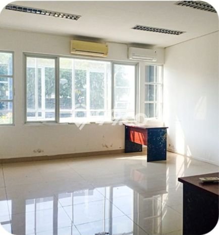 FOR RENT! Ruko di Rawamangun Cocok untuk Bisnis 437m2 FOR RENT! Ruko di Rawamangun Cocok untuk Bisnis 437m2