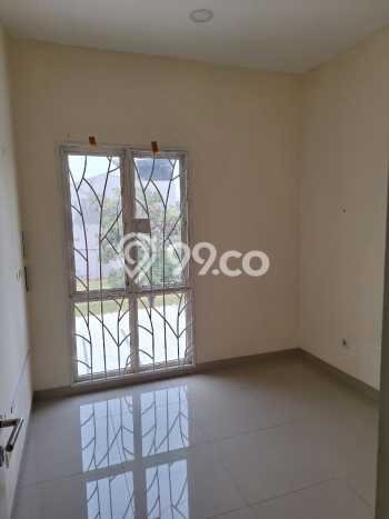 For Sale Rumah 4 Kamar Lokasi Strategis Bagus dan Strategis di Cakung For Sale Rumah 4 Kamar Lokasi Strategis Bagus dan Strategis di Cakung