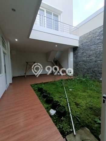Siap Huni Rumah Mewah 3 Kamar di Bandung Kulon Dekat ke Mana Pun Siap Huni Rumah Mewah 3 Kamar di Bandung Kulon Dekat ke Mana Pun