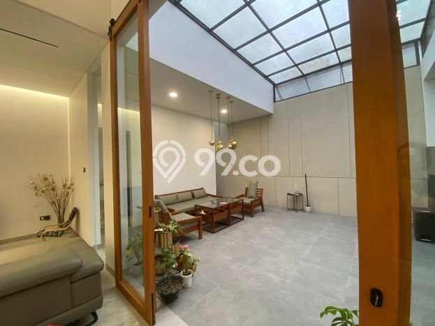 Jual Rumah Luas Elegan Dengan View Eksklusif di Taman Holis Indah, Bandung Jual Rumah Luas Elegan Dengan View Eksklusif di Taman Holis Indah, Bandung
