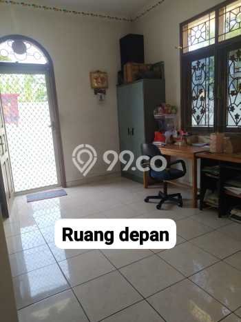 Rumah Nyaman area Duri Kosambi, Jakarta Barat, LT 160m² LB 145m² Rumah Nyaman area Duri Kosambi, Jakarta Barat, LT 160m² LB 145m²