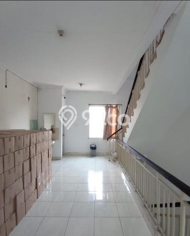 Ruko Dijual Lokasi Emas di Cengkareng Luas 200m2 Ruko Dijual Lokasi Emas di Cengkareng Luas 200m2