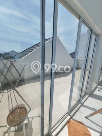 Dijual Rumah Premium dengan Fasilitas Sekitar Lengkap di Cipondoh, Tangerang Dijual Rumah Premium dengan Fasilitas Sekitar Lengkap di Cipondoh, Tangerang