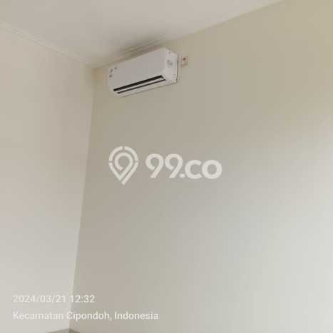 Disewakan! Rumah 3 Kamar Tidur &
3 Kamar Mandi di Green Lake City, Jakarta Barat Disewakan! Rumah 3 Kamar Tidur &
3 Kamar Mandi di Green Lake City, Jakarta Barat