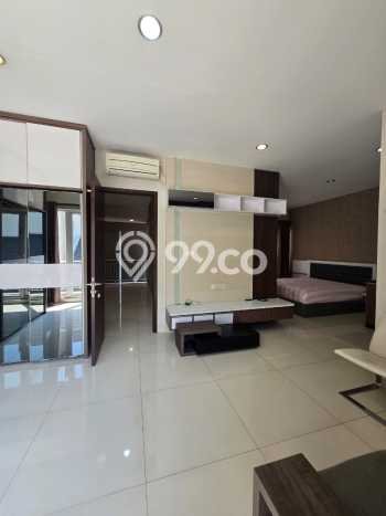 Rumah Mewah Siap Huni LT 153m2 di Penjaringan, Jakarta Utara Rumah Mewah Siap Huni LT 153m2 di Penjaringan, Jakarta Utara