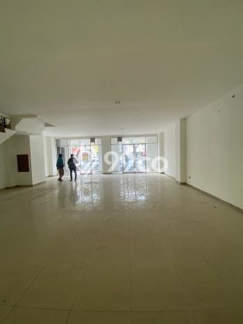 Ruko Area Komersial Kawasan Green Lake City, Luas 400m², Jalan Raya Ruko Area Komersial Kawasan Green Lake City, Luas 400m², Jalan Raya