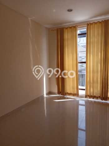 Dijual Rumah Mewah Elegan Dengan View Cantik di Green Lake City, Jakarta Barat Dijual Rumah Mewah Elegan Dengan View Cantik di Green Lake City, Jakarta Barat