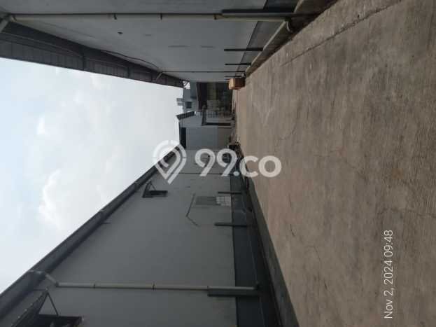 LOKASI BISNIS! Gudang For Rent di Daan Mogot, Luas 2050m², Area Utama LOKASI BISNIS! Gudang For Rent di Daan Mogot, Luas 2050m², Area Utama