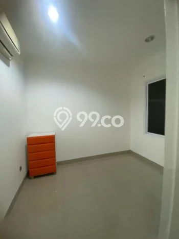 Rumah sewa siap pakai 3 Kamar Tidur di Kemanggisan, Jakarta Barat Rumah sewa siap pakai 3 Kamar Tidur di Kemanggisan, Jakarta Barat