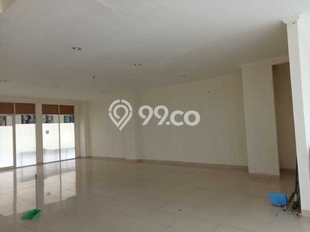 Ruko Strategis di Green Lake City, Luas 405m², Lokasi Bisnis, Berkembang Ruko Strategis di Green Lake City, Luas 405m², Lokasi Bisnis, Berkembang