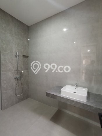 Rumah Kawasan , Luas 139m2m², Bangunan 180m2m² Rumah Kawasan , Luas 139m2m², Bangunan 180m2m²