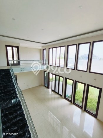 HARGA SPECIAL! Rumah Asri lokasi , LT 700m2m² Bangunan 700m2m² HARGA SPECIAL! Rumah Asri lokasi , LT 700m2m² Bangunan 700m2m²