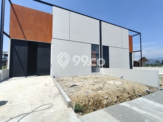 INVESTASI POTENSIAL! Gudang di Kopo, Luas 96m2m², Tingkat ROI Tinggi INVESTASI POTENSIAL! Gudang di Kopo, Luas 96m2m², Tingkat ROI Tinggi