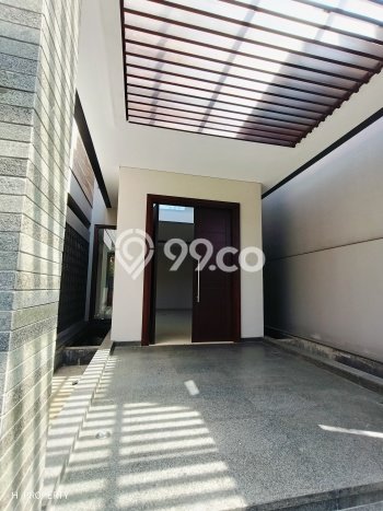 HARGA SPECIAL! Rumah Asri lokasi , LT 700m2m² Bangunan 700m2m² HARGA SPECIAL! Rumah Asri lokasi , LT 700m2m² Bangunan 700m2m²