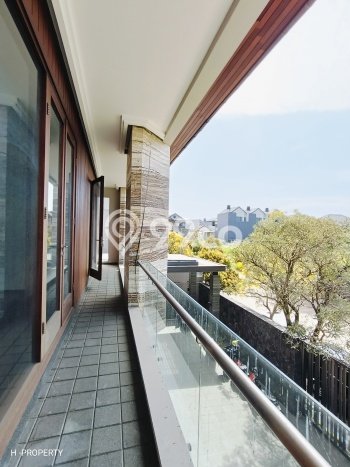 HARGA SPECIAL! Rumah Asri lokasi , LT 700m2m² Bangunan 700m2m² HARGA SPECIAL! Rumah Asri lokasi , LT 700m2m² Bangunan 700m2m²