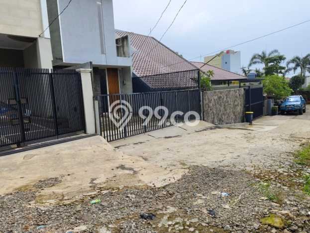 NEW LISTING! Rumah Strategis area Geger Kalong, LT 125m² LB 130m² NEW LISTING! Rumah Strategis area Geger Kalong, LT 125m² LB 130m²