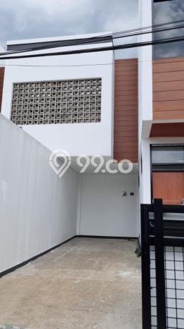 Rumah Idaman dengan Luas Tanah 101m2m² di Kawasan Elite Margahayu, Bandung Rumah Idaman dengan Luas Tanah 101m2m² di Kawasan Elite Margahayu, Bandung