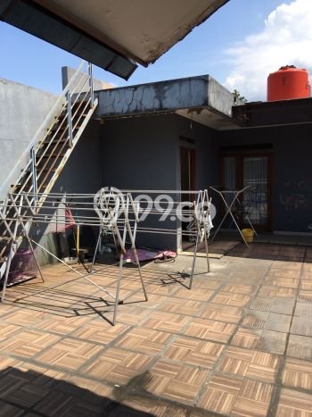 Rumah 4 KT 4 KM Dekat Rumah Sakit di Batununggal, Bandung Rumah 4 KT 4 KM Dekat Rumah Sakit di Batununggal, Bandung