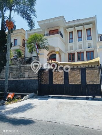KESEMPATAN EMAS! Rumah area , Bandung, Luas 714m2m² LB 600m2m² KESEMPATAN EMAS! Rumah area , Bandung, Luas 714m2m² LB 600m2m²