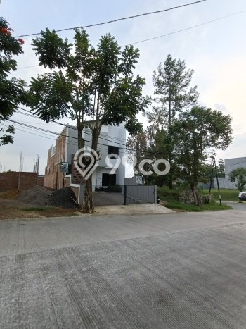 INVESTASI CERDAS! Rumah Premium , Bandung, Luas Tanah 182m2m² Luas Bangunan 225m2m² INVESTASI CERDAS! Rumah Premium , Bandung, Luas Tanah 182m2m² Luas Bangunan 225m2m²