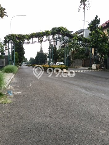 Rumah 4 Kamar di Pusat Kota Setra Duta, Bandung - Lokasi Strategis Rumah 4 Kamar di Pusat Kota Setra Duta, Bandung - Lokasi Strategis