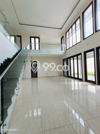 HARGA SPECIAL! Rumah Asri lokasi , LT 700m2m² Bangunan 700m2m² HARGA SPECIAL! Rumah Asri lokasi , LT 700m2m² Bangunan 700m2m²