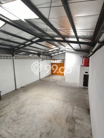 For Rent Gudang di , Luas 515m2m², Lokasi Premium, Siap Untuk Dipakai For Rent Gudang di , Luas 515m2m², Lokasi Premium, Siap Untuk Dipakai