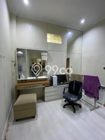 Rumah 4 KT 4 KM Dekat Rumah Sakit di Batununggal, Bandung Rumah 4 KT 4 KM Dekat Rumah Sakit di Batununggal, Bandung