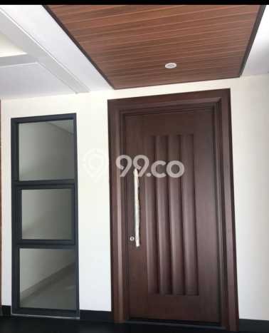 Rumah Terawat di , Bandung, LT 311m2m², LB 465m2m² Rumah Terawat di , Bandung, LT 311m2m², LB 465m2m²