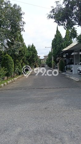 Rumah 4 KT 4 KM Dekat Rumah Sakit di Batununggal, Bandung Rumah 4 KT 4 KM Dekat Rumah Sakit di Batununggal, Bandung