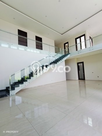 HARGA SPECIAL! Rumah Asri lokasi , LT 700m2m² Bangunan 700m2m² HARGA SPECIAL! Rumah Asri lokasi , LT 700m2m² Bangunan 700m2m²