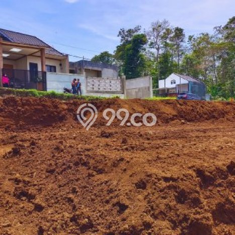 Tanah di Cimahi Utara, Cimahi Luas 105m2 Dijual Segera Tanah di Cimahi Utara, Cimahi Luas 105m2 Dijual Segera