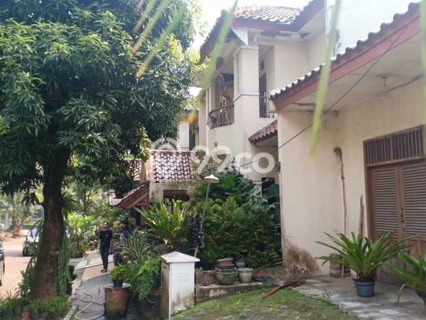 Rumah kawasan Cibubur, Depok, Luas 225m2m² Bangunan 250m2m² Rumah kawasan Cibubur, Depok, Luas 225m2m² Bangunan 250m2m²