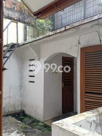 Rumah kawasan Cibubur, Depok, Luas 225m2m² Bangunan 250m2m² Rumah kawasan Cibubur, Depok, Luas 225m2m² Bangunan 250m2m²