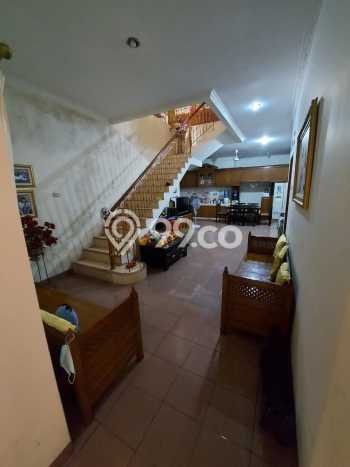 Jual Rumah Luas Elegan Dengan View Cantik di Bukit Duri, Jakarta Selatan Jual Rumah Luas Elegan Dengan View Cantik di Bukit Duri, Jakarta Selatan