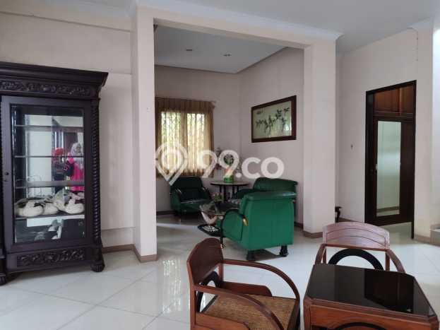 Jual Rumah Mewah Elegan Dengan View Eksklusif di Margonda, Depok Jual Rumah Mewah Elegan Dengan View Eksklusif di Margonda, Depok