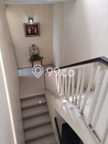 Jual Rumah Mewah Elegan Dengan View Eksklusif di Margonda, Depok Jual Rumah Mewah Elegan Dengan View Eksklusif di Margonda, Depok
